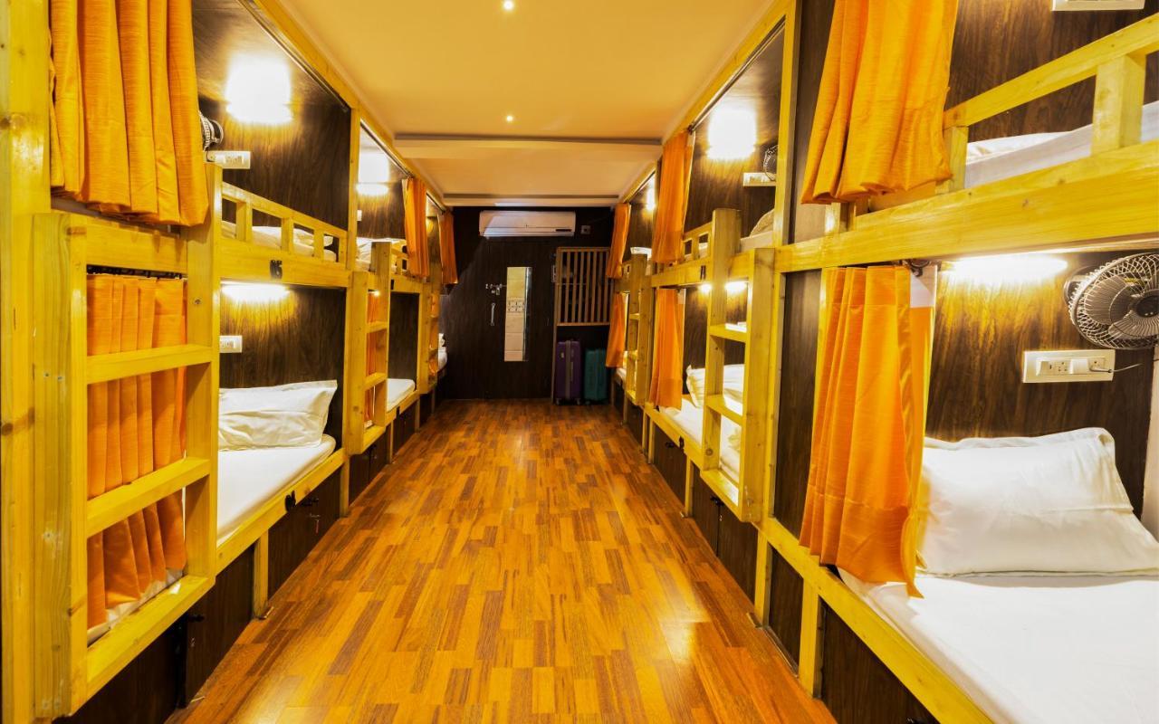 Sunrise Hostel Dormitory Mumbai Exterior photo